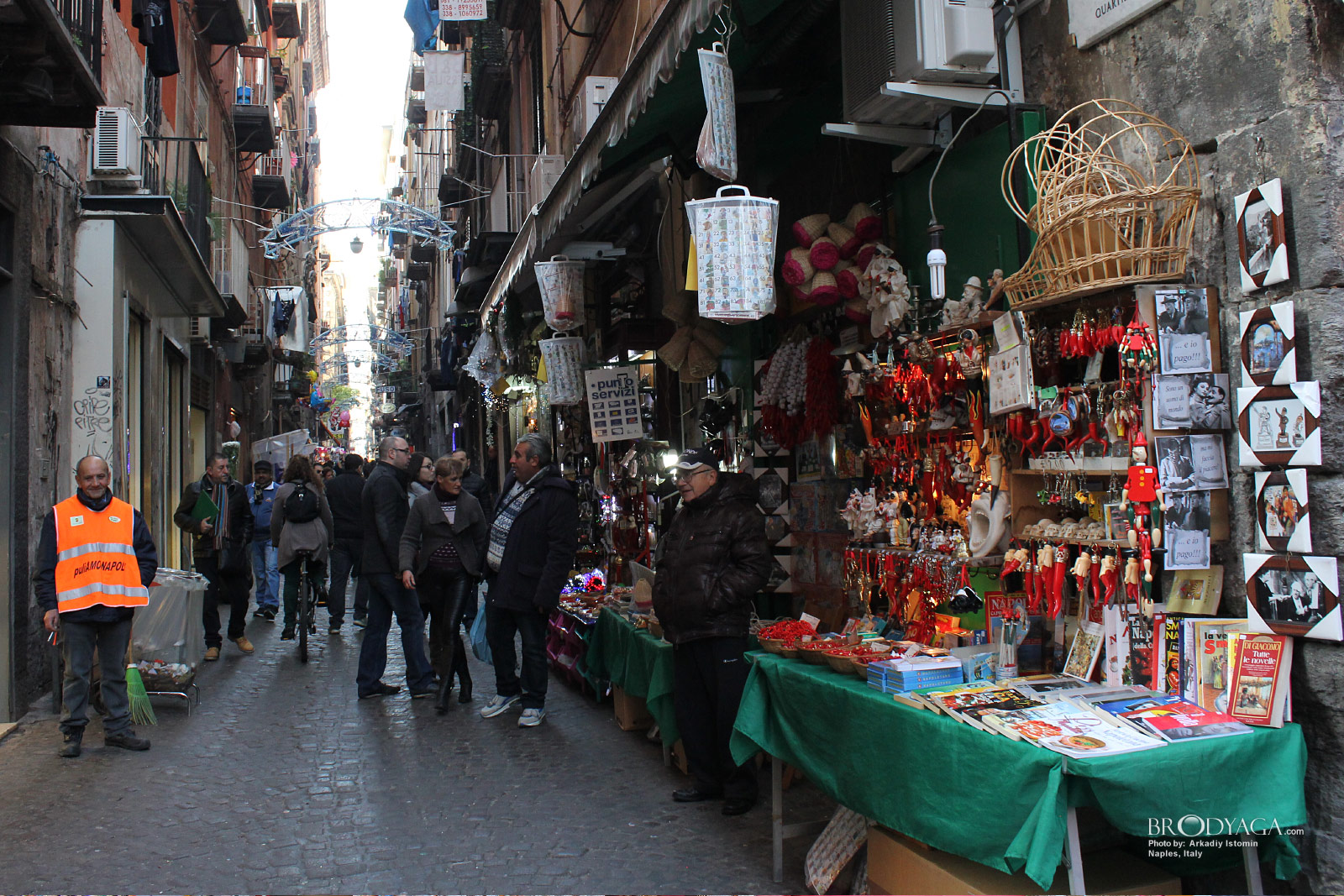 San Gregorio Armeno, Naples